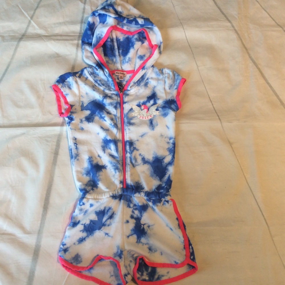 Juicy Couture Tie Dye One-Piece Hooded Romper 5/6